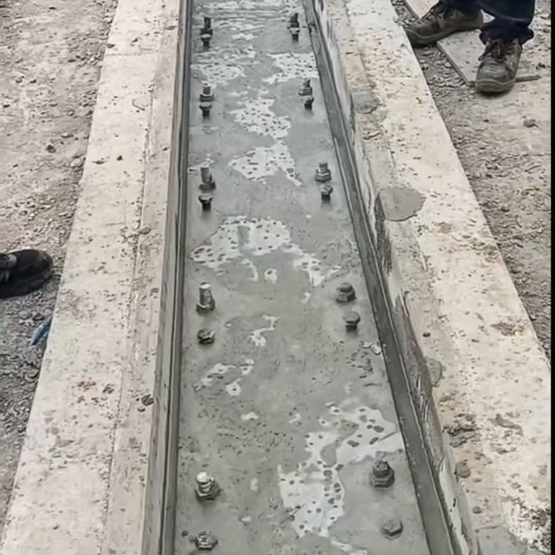 临颍环氧树脂轨道胶泥是什么？用在哪里？